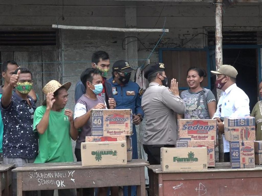 Desa di Katingan Kalteng Sebulan Terisolasi Akibat Banjir Desa di Katingan Kalteng Sebulan Terisolasi Akibat Banjir