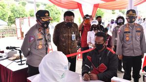 Rapid Test Gratis untuk Opang di Stasiun Cibinong