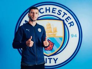 Yang Direkrut Ruben Dias, Man City Kok Sebut-sebut Kalidou Koulibaly?