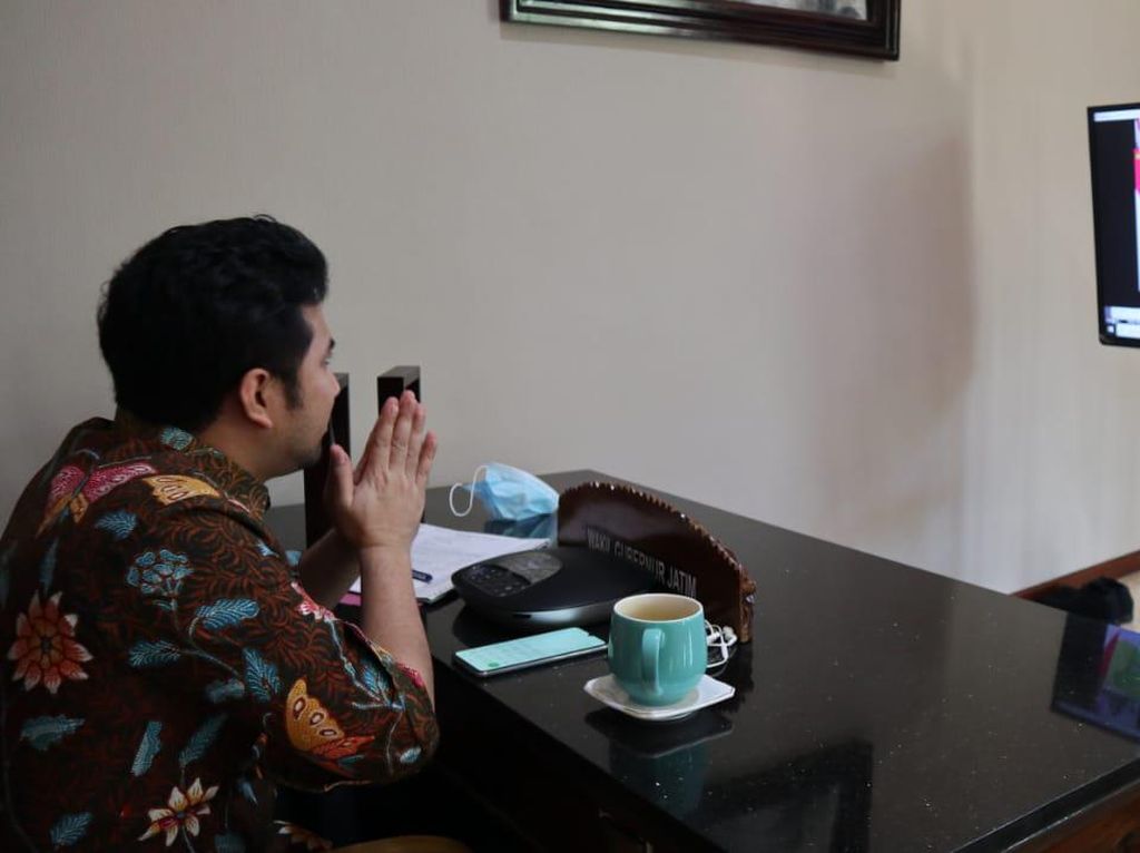 Ganjar Pranowo Berencana Susur Sungai Bengawan Solo Bareng Emil Dardak Ganjar Pranowo Berencana Susur Sungai Bengawan Solo Bareng Emil Dardak