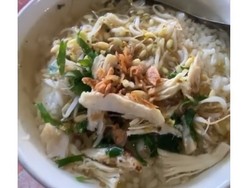 Cukup Rogoh Kocek Rp 2 Ribu Bisa Kenyang Makan Soto Ayam di Sini