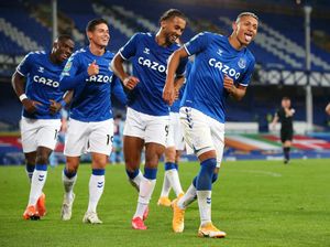 Everton Menang, Menang, Menang