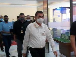 Jampidum Fadil Zumhana Sambangi Bareskrim Polri, Ada Apa?