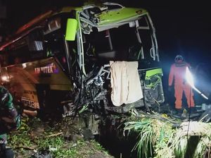 Potret Kecelakaan Maut 6 Kendaraan di Wonosobo yang Tewaskan 3 Orang