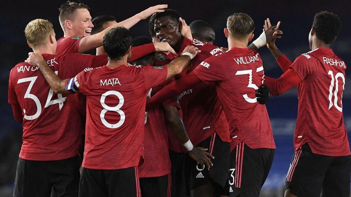 LINZ, AUSTRIA - MARCH 12: (FREE FOR EDITORIAL USE) In this handout image provided by UEFA, Juan Mata of Manchester United celebrates after scoring his teams third goal during the UEFA Europa League round of 16 first leg match between LASK and Manchester United at Linzer Stadion on March 12, 2020 in Linz, Austria. The match is played behind closed doors as a precaution against the spread of COVID-19 (Coronavirus).  (Photo by UEFA - Handout/UEFA via Getty Images )