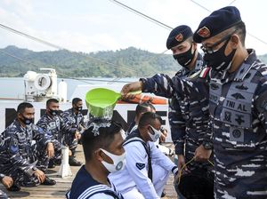 Foto-foto Kenaikan Pangkat Prajurit KRI Bima Suci