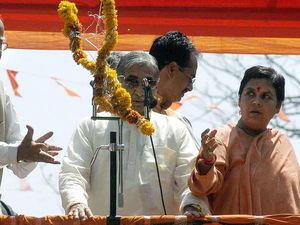 Pengadilan India Bebaskan Petinggi BJP dalam Kasus Pembongkaran Masjid Kuno