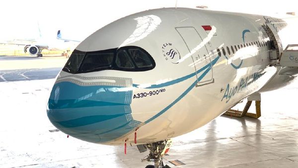 Keren! 5 Pesawat Garuda Indonesia Ini Pakai Masker