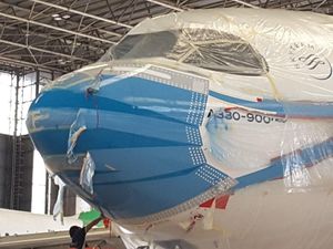 Melihat Penampakan Pesawat Garuda Indonesia Kenakan Masker Melihat Penampakan Pesawat Garuda Indonesia Kenakan Masker