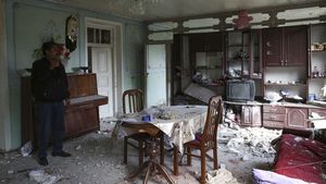 Rumah-rumah Ini Rusak Akibat Perang Armenia-Azerbaijan