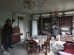 Rumah-rumah Ini Rusak Akibat Perang Armenia-Azerbaijan