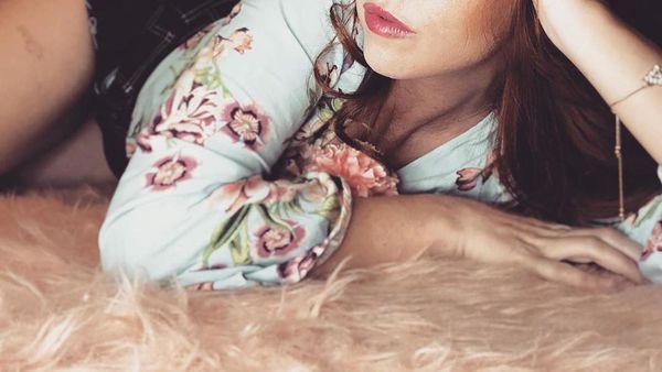 Dikira Masih Mahasiswa, Aktris Ini Ternyata Sudah Punya Anak Remaja