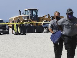 Tragis! Traktor Lindas Wanita yang Sedang Berjemur di Pantai