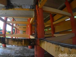 Gedung Shelter Tsunami di Pangandaran Tak Terawat