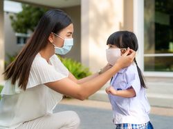 Kabut Asap Selimuti Kotim, Dinkes Siapkan 72 Ribu Masker untuk Warga