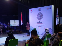 Hari Batik, Kemendes Launching Gerakan Belanja Batik Secara Online