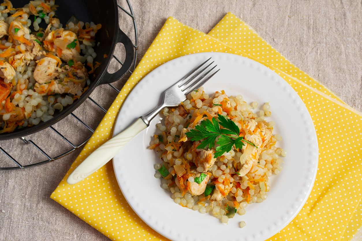 Shirataki Rice with chicken and carrots