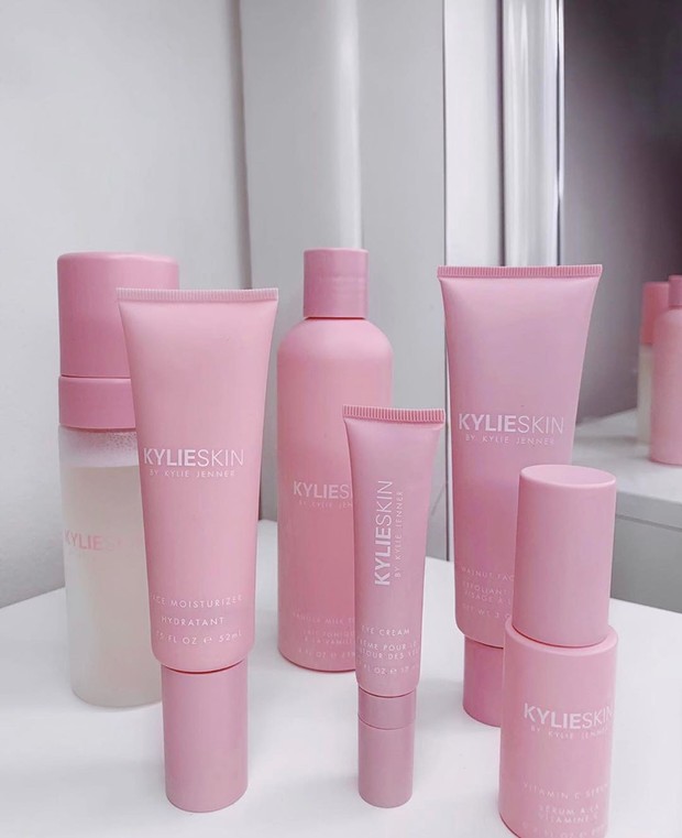 Kylie SKin menjadi produk skincare andalan Kylie Jenner