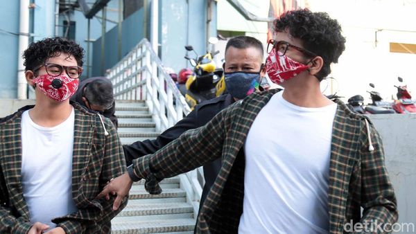 Momen Rizki-Ridho DA Bingungkan Awak Media