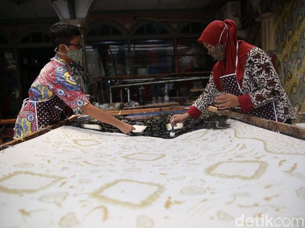 Intip Aktivitas Rumah Batik Palbatu yang Ramah Disabilitas