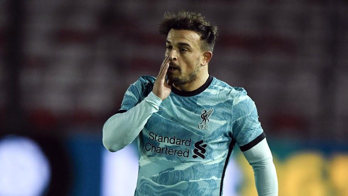 LINCOLN, ENGLAND - SEPTEMBER 24: Xherdan Shaqiri of Liverpool in action during the Carabao Cup third round match between Lincoln City and Liverpool at Sincil Bank Stadium on September 24, 2020 in Lincoln, England. Football Stadiums around United Kingdom remain empty due to the Coronavirus Pandemic as Government social distancing laws prohibit fans inside venues resulting in fixtures being played behind closed doors. (Photo by Peter Powell -