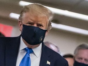 Para Ahli Menduga Donald Trump Sakit Parah Akibat COVID-19, Ini Sebabnya Para Ahli Menduga Donald Trump Sakit Parah Akibat COVID-19, Ini Sebabnya