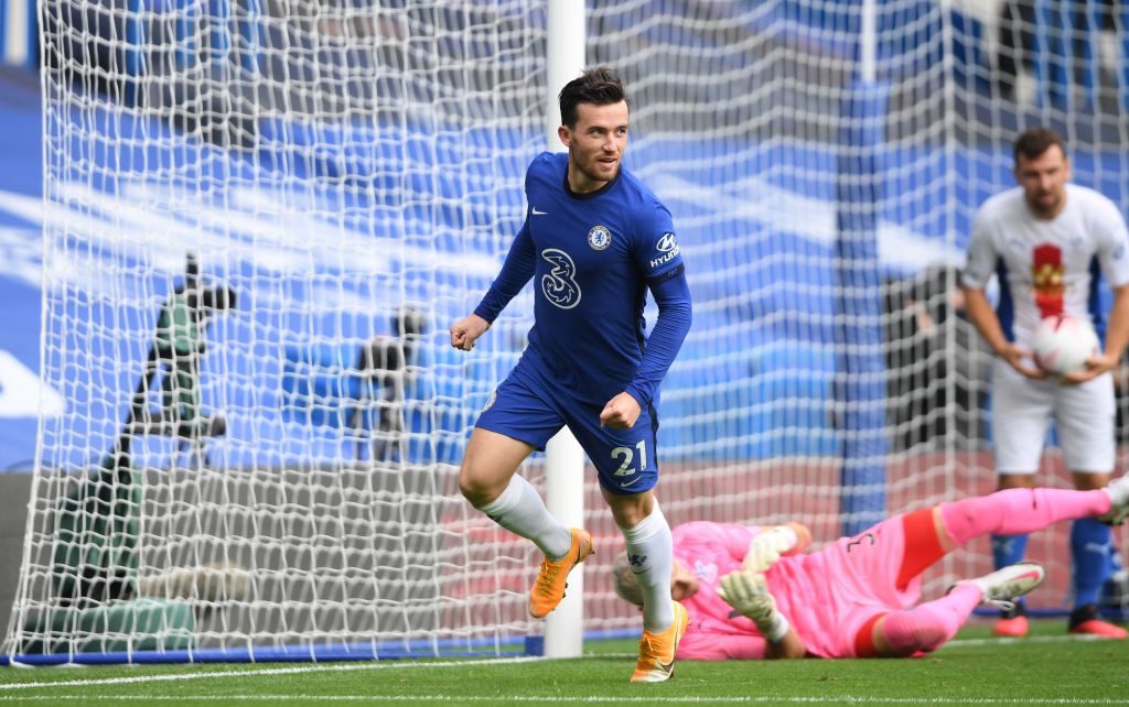 LONDON, ENGLAND - OCTOBER 03: Ben Chilwell of Chelsea celebrates after scoring his sides first goal during the Premier League match between Chelsea and Crystal Palace at Stamford Bridge on October 03, 2020 in London, England. Sporting stadiums around the UK remain under strict restrictions due to the Coronavirus Pandemic as Government social distancing laws prohibit fans inside venues resulting in games being played behind closed doors. (Photo by Mike Hewitt/Getty Images)
