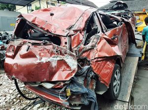 Polisi Temukan Botol Miras di Mobil yang Adu Banteng Tewaskan 4 Orang