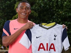 Tottenham Resmi Perkenalkan Carlos Vinicius