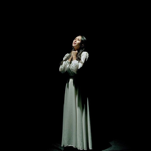 Single Terbaru Aura Kasih/sumber: www.instagram.com/aurakasih/ Aura Kasih merilis single lagu terbaru berjudul Renjana.