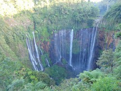 Konon, Air Terjun Ini Dikatakan Paling Indah di Pulau Jawa