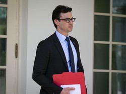 Bertambah Lagi Orang Dekat Trump yang Terkena Corona