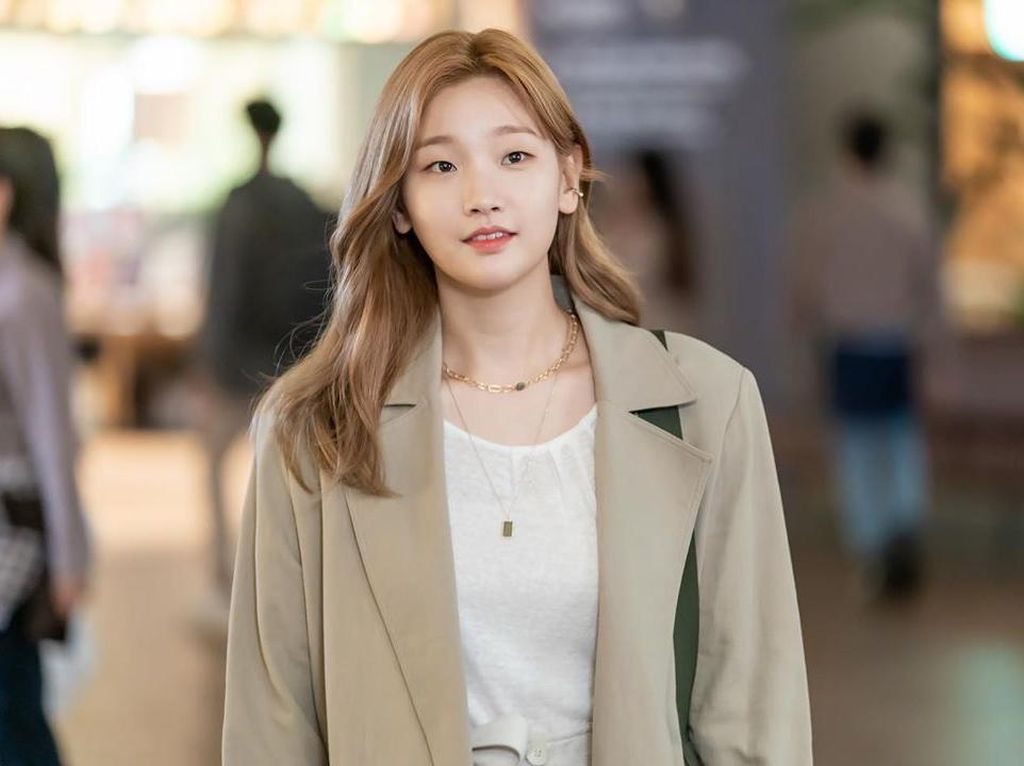 Setelah Sukses dengan Parasite, Park So Dam Comeback Lewat Film Ghost Setelah Sukses dengan Parasite, Park So Dam Comeback Lewat Film Ghost
