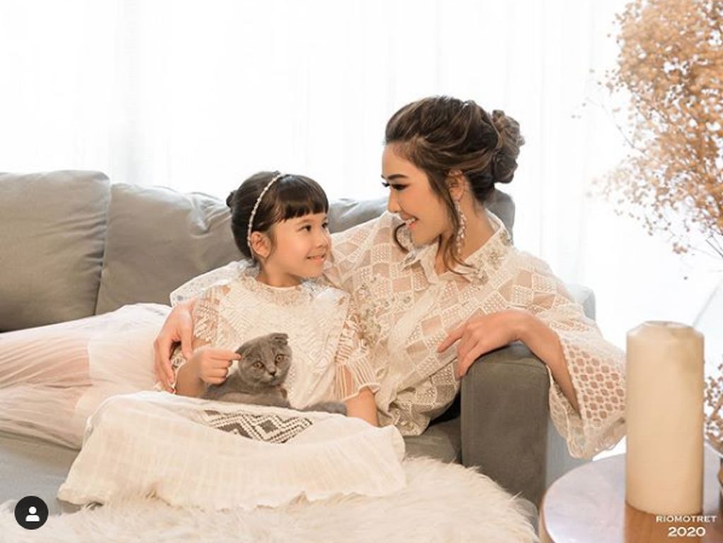 Dapat Ucapan Manis dari Gempi, Gisel Sebut Bukan Ibu yang Sempurna Dapat Ucapan Manis dari Gempi, Gisel Sebut Bukan Ibu yang Sempurna