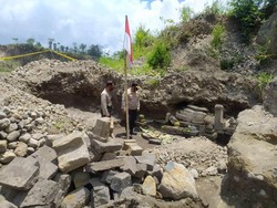Batuan Candi Temuan Penambang Pasir Merapi Diperkirakan Seusia Borobudur