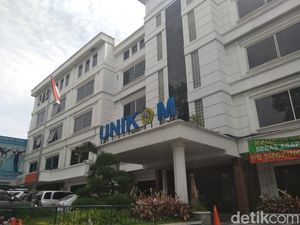 Unikom Janji Kembalikan Uang Sisa Biaya Wisuda Unikom Janji Kembalikan Uang Sisa Biaya Wisuda