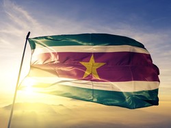 Suriname dan Indonesia Bebas Visa, Berapa Jam Terbang ke Sana?