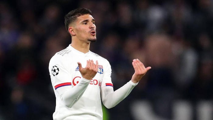 LYON, FRANCE - FEBRUARY 26: Houssem Aouar of Olympique Lyonnais during the UEFA Champions League round of 16 first leg match between Olympique Lyon and Juventus at Parc Olympique on February 26, 2020 in Lyon, France. (Photo by Catherine Ivill/Getty Images)