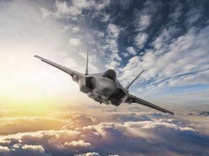 Detik-detik Jet Siluman F-35B AS Jatuh Menghantam Bumi, Keluarkan Bola Api