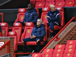 Mourinho: MU Bisa Saja Akhiri Laga dengan 8 Pemain