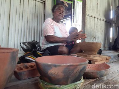 Foto: Abar, Kampung Perajin Gerabah Terakhir Papua