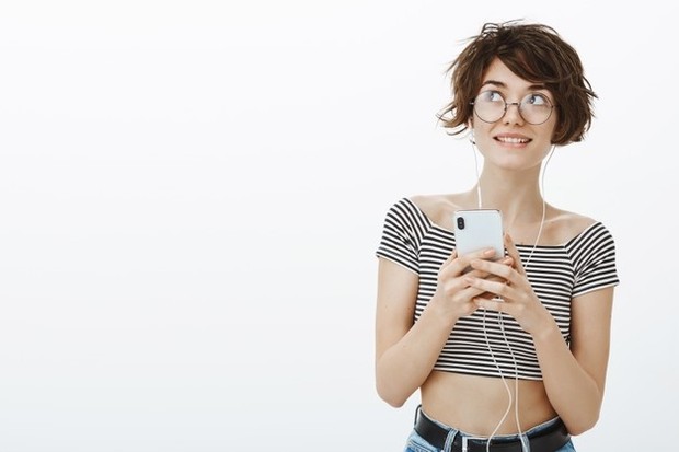 Kebutuhan Seks Wanita/ Sumber: Freepik.com Selama yang kamu lakukan tidak merugikan orang lain dan menjalaninya dengan hubungan yang sah tentu ini bukan sebuah masalah.