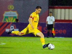 Proses Naturalisasi Pemain Bhayangkara Lee Yoo-joon Ditolak?