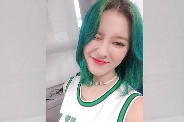Nancy MOMOLAND/ Foto: Instagram.com/momoland_official rambut hijau nancy momoland di era Baam