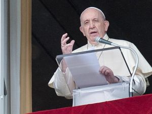 Paus Fransiskus Akan Kunjungi Ulama Top Syiah di Irak