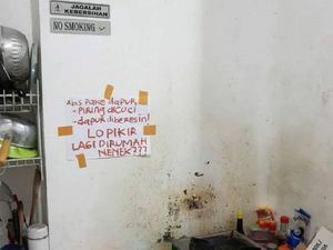 Viral Peringatan Seram di Kosan Putri yang Bikin Netizen Merinding Viral Peringatan Seram di Kosan Putri yang Bikin Netizen Merinding