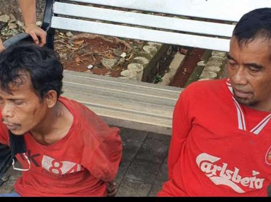 Ini Tampang 2 Perampok Sadis yang Hantam Pemulung Tidur Pakai Balok Ini Tampang 2 Perampok Sadis yang Hantam Pemulung Tidur Pakai Balok