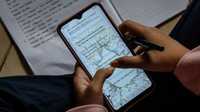 Anggota DPRA Minta Gubernur Aceh Evaluasi Sistem Belajar Online Anggota DPRA Minta Gubernur Aceh Evaluasi Sistem Belajar Online