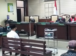 Bupati Nonaktif Sidoarjo Saiful Ilah Divonis 3 Tahun Penjara