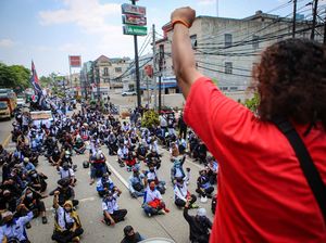 KSPI: Buruh Bisa Mogok Kerja Nasional Kalau Upah Minimum Tak Naik KSPI: Buruh Bisa Mogok Kerja Nasional Kalau Upah Minimum Tak Naik